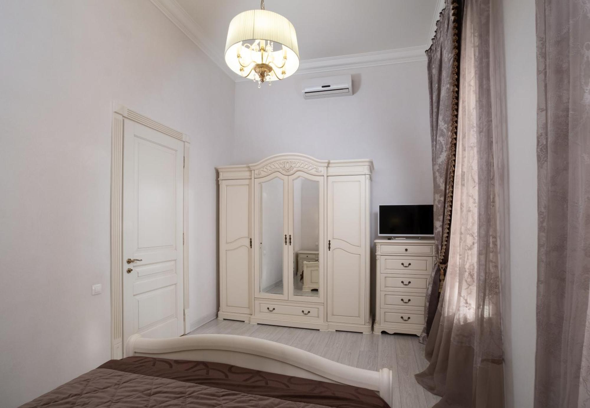Kuprin Hotel Odesa Room photo